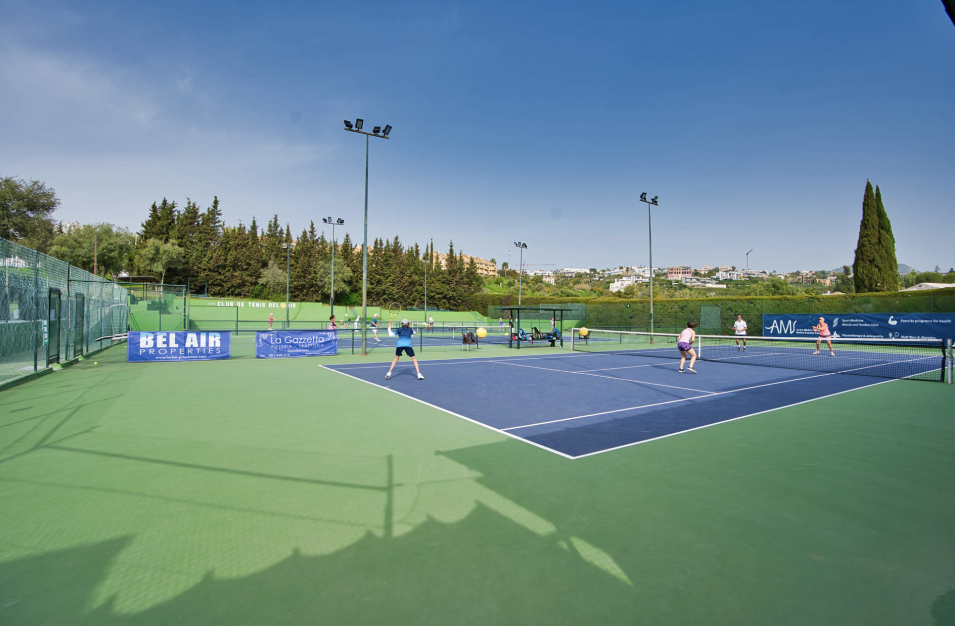 Tenis na Costa del Sol: Kde sa nachádzajú najrenomovanejšie tenisové kurty?